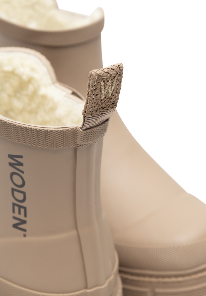 ウォーターヴェール Alison Warm Waterproof - Silver Mink – woden.com