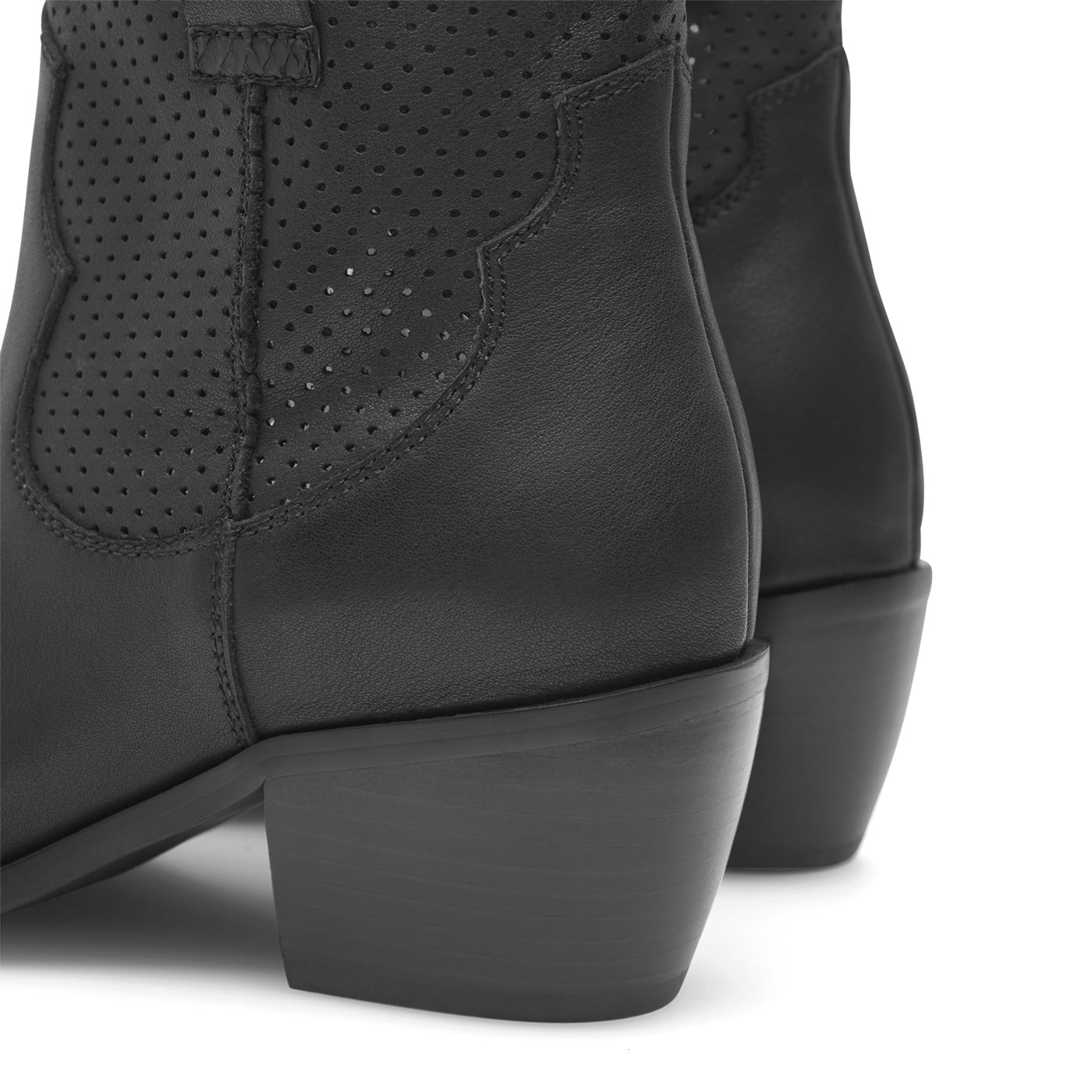 WODEN STB WOMENS Dea L Boots 020 Black