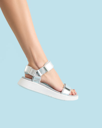 WODEN Line Metallic Sandals 039 Silver