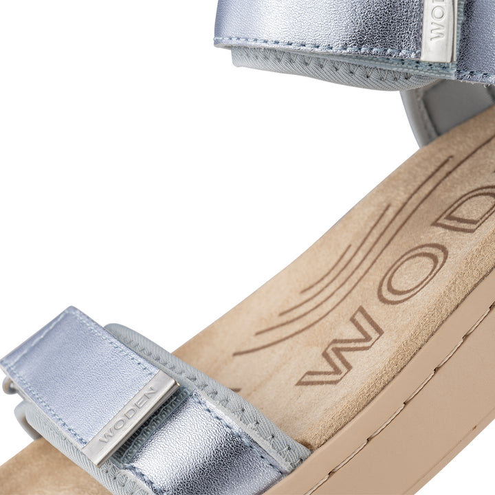Line Metallic - Ice Blue – woden.com Line Metallic - Ice Blue – woden.com