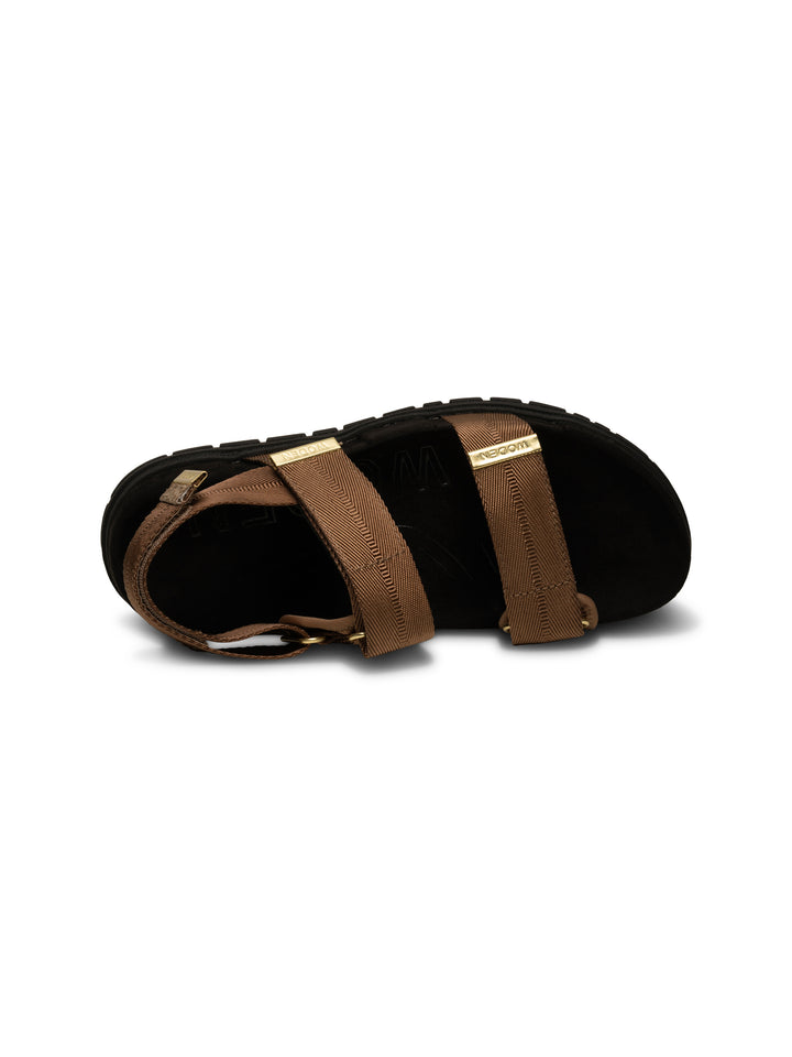 Louisa - Latte – woden.com