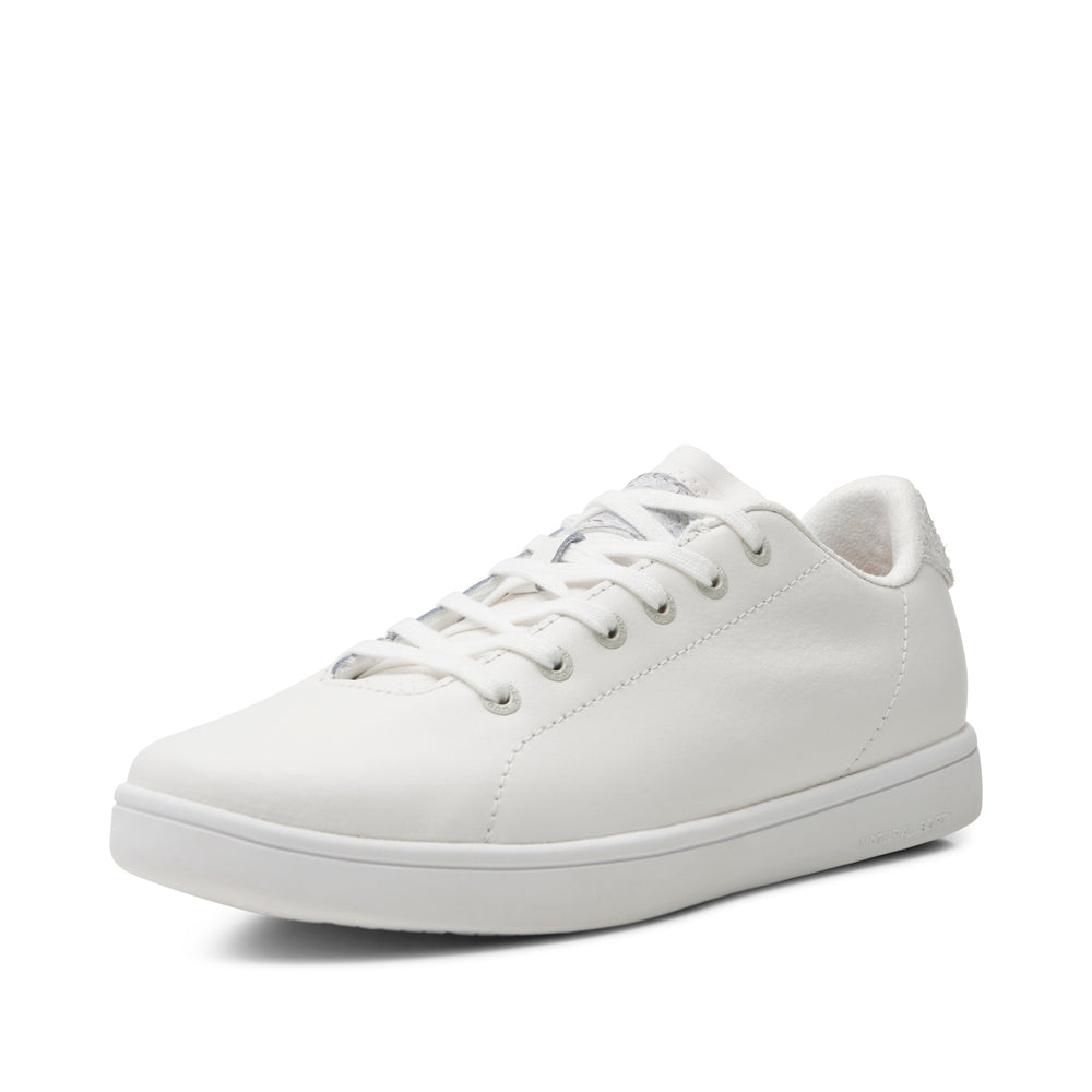Cool white runners online